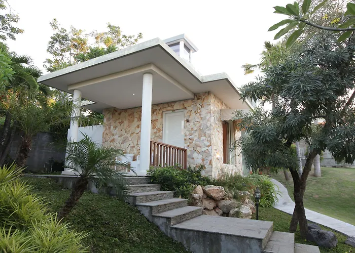 Noah And Chapel Villa *