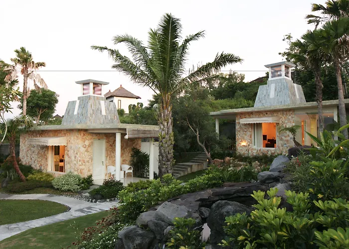 Noah And Chapel Jimbaran (Bali)