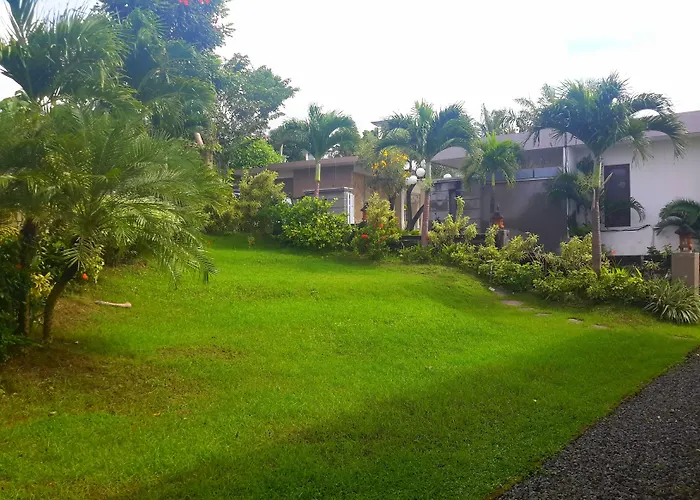 Villa Noah And Chapel *
