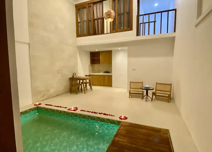 Villa Noah And Chapel *