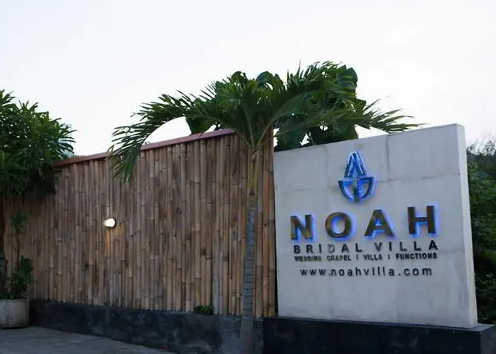 Villa Noah And Chapel *