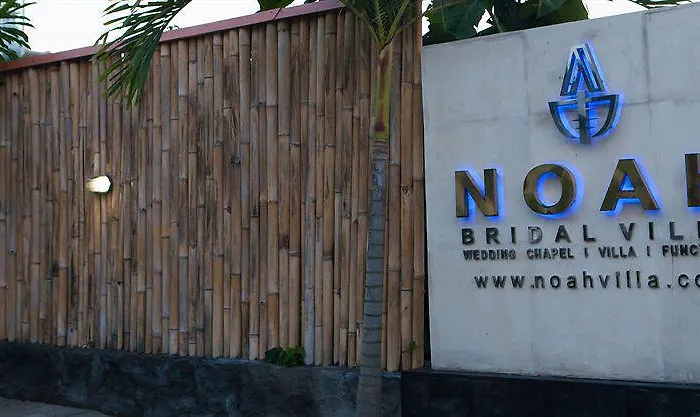 Noah And Chapel * Jimbaran (Bali)